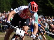 Nino Schurter ist und bleibt die Nummer 1 der Cross-Country-Fahrer (Bild: KEYSTONE/EPA KEYSTONE/GIAN EHRENZELLER)
