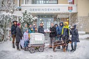 Die IG Bettenwiese bei der Übergabe der Unterschriften für das Referendum zur Verhinderung einer Überbauung im Betten Süd an die Gemeinde Wittenbach, am Donnerstag, 10. Januar 2019, in Wittenbach. ©Benjamin Manser / TAGBLATT