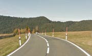 Die Strasse zwischen Rothenthurm und Biberbrugg. Bild: Google Maps