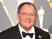Der 61-jährige Oscar-Preisträger John Lasseter hat nach einem Skandal um sexuelle Belästigung eine neue Anstellung gefunden. (Bild: KEYSTONE/AP Invision/DAN STEINBERG)