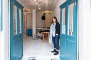 Verantwortliche Magdalena Lampart in der künftigen «Werkstatt». (Bild: Thomas Hary)