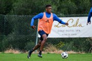 Dynamischer Tsiy William Ndenge am Freitag im ersten Training auf der Anlage im La Cala Golfhotel Spa de Mijas (Bild: Martin Meienberger/Freshfocus (11. Januar 2019)