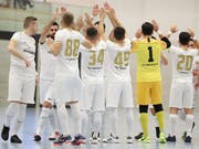 Das NLA-Team Golden Lions bejubelt in der Paul-Reinhart-Halle in Weinfelden einen weiteren Sieg. Derzeit steht die Mannschaft an der Spitze der Gruppe 4. (Bild: Mario Gaccioli, Weinfelden, 6. Januar 2019)