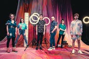 Studierende der Hochschule der Künste Bern spielen «The Colours of Hope». (Bild: Ben Zurbriggen/PD)