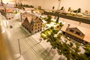 So sah es in Kriens im Gebiet der heutigen Busschleife im Jahr 1961 aus. Beim Gebäude rechts handelt es sich um das 1991 abgerissene Restaurant Metzgerhalle. Das Modell steht im Lokal der Eisenbahn- und Modellbaufreunde in Ebikon. Bild: Roger Grütter (11. Dezember 2018)