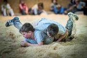 Die jungen Schwinger nehmen den ersten Hallen-Wettkampf im Thurgau ernst. (Bild: Andrea Stalder)