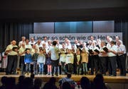 Der Kinderchor singt gemeinsam mit dem Männerchor Egg-Oberwangen. (Bilder: Christoph Heer)