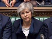 Nachdem die britische Premierministerin Theresa May am Dienstagabend die Abstimmung im Unterhaus für ihren ausgehandelten Brexit-Deal deutlich verloren hat, muss sie sich am kommenden Mittwoch einem Misstrauensantrag der oppositionellen Labour-Partei stellen. (Bild: KEYSTONE/AP PA/HOUSE OF COMMONS)