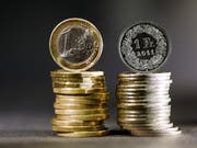 Das Bundesgericht hat die Klage von zwei Arbeitnehmern aus Deutschland und Frankreich abgewiesen. (Bild: KEYSTONE/MARTIN RUETSCHI)