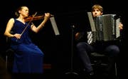 Maria und Fränggi Gehrig bei einem ihrer früheren Auftritte. (Bild: PD/Stefan Della Pietra)