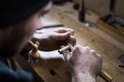 Die Herstellung der Lindauerli soll ein Hobby bleiben, sagt Andreas Hagmann. (Bild: Michel Canonica)