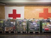 Plüschtiere und ähnliches wurden im Rahmen der Aktion «2x Weihnachten» für bedürftige Menschen gespendet. (Bild: KEYSTONE/ANTHONY ANEX)