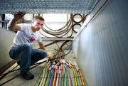 Das in den vergangenen Jahren gebaute flächendeckende Glasfasernetz könnte St.Gallen helfen, zur Smart City zu werden. (Bild: Urs Bucher - 5. Juli 2012)