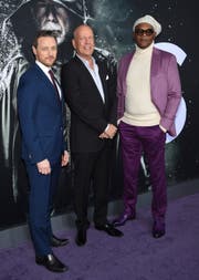 Die drei Superhelden in Glass: (von links) James McAvoy, Bruce Willis und Samuel L. Jackson. Bild: Evan Agostini/Invision/AP)