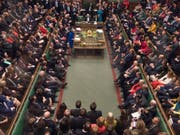 Am 29. Januar - zwei Monate vor dem geplanten EU-Austritt Grossbritanniens - soll im Unterhaus über einen Plan B abgestimmt werden. (Bild: KEYSTONE/AP UK Parliament/MARK DUFFY)