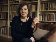 Die Autorin Zsuzsanna Gahse erhält für ihr Gesamtwerk «zwischen Prosa und Poesie» den Schweizer Grand Prix Literatur 2019. Die gebürtige Ungarin lebt seit 1998 in der Schweiz. (Bild: Handout: Bundesamt für Kultur)