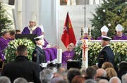 Polens Erzbischof Slawoj Leszek Glodz forderte am Begräbnis von Pawel Adamowicz eine Überwindung des politischen Hasses.(Bild: Wojtek Strozyk/AP (Danzig, 19. Januar 2019))