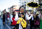 «Bärnerwiib» am Fasnachtsumzug 2018 in Kriens.