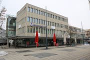 Obere Bahnhofstrasse 20: Nach dem Konkurs des Modehändlers OVS baut Vögele Shoes um und richtet sich im Parterre ein.