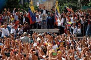 Die Wut wird immer grösser: Demonstranten bei einer Kundgebung in der Nähe von Caracas. (Bild: Carlos Becerra/Bloomberg (21. Januar 2019))