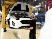 Der US-Autobauer Ford hat im vierten Geschäftsquartal ausserhalb der USA vielerorts Verluste erwirtschaftet. (Bild: KEYSTONE/EPA/FRIEDEMANN VOGEL)