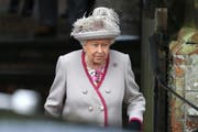 Königin Elizabeth II. nach dem Besuch einer Messe. (Bild: Stephen Pond/Getty (King’s Lynn, 25. Dezember 2018))