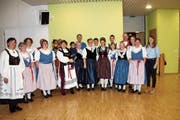 Im Gottesdienst gab es verschiedene Trachten zu bestaunen. (Bild: PD)