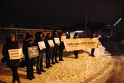 An einer ersten Demonstration nahmen 19 Veganer teil. (Bild: Oliver Schneider)