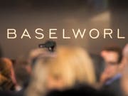 Die Restrukturierung der Messegruppe MCH, die auch die Baselworld betreibt, hat rund 35 Entlassungen In den nächsten Monaten zur Folge. (Bild: KEYSTONE/GEORGIOS KEFALAS)