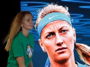 Die Königin der Herzen in Melbourne: Petra Kvitova steht erstmals seit der Messer-Attacke eines Einbrechers wieder im Final eines Grand-Slam-Turniers (Bild: KEYSTONE/AP/KIN CHEUNG)