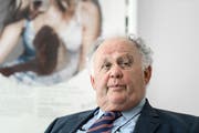 Der Zürcher Rechtsanwalt arbeitet seit Jahrzehnten für den schweizerisch-brasilianischen Multimilliardär und Investor Jorge Lemann. Die Lemann-Stiftung, die Bildungsinitiativen für Brasilien fördert, ist in seiner Kanzlei domiziliert. (Bild: Michel Canonica (Zürich, 31. Mai 2017))