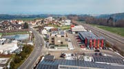 Gewerbegebiet mit Sicht auf den See. Im Vordergrund die Firmen Lengwiler (links) und Fürer. (Bild: Michel Canonica (23. Januar 2019))