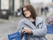 Musste einen neuen Blick auf ihre eigenen Eltern finden, um wieder in ihre Rolle als Regisseurin schlüpfen zu können: Fanny Bräuning an den Solothurner Filmtagen. (KEYSTONE/Alessandro della Valle) (Bild: Keystone/ALESSANDRO DELLA VALLE)