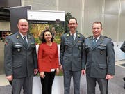 Divisionär Willy Brülisauer, Kantonsratspräsidentin Imelda Stadler, Oberst Andreas Schwarz und Brigadier Peter Baumgartner (von links). (Bild: PD)