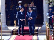 Unter dem ägyptischen Präsidenten Al-Sisi gehen die Sicherheitskräfte hart gegen Dissidenten vor. Frankreich macht trotzdem Geschäfte mit der Regierung - unter anderem im Rüstungsbereich. (Bild vom 28. Januar) (Bild: KEYSTONE/EPA EGYPTIAN PRESIDENCY/EGYPTIAN PRESIDENCY HANDOUT)
