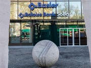 Beim Versicherer Bâloise soll es künftig weniger Hierarchie geben sowie mehr Freiraum: Teilzeitarbeit, Job Sharing oder Home Office sind Stichworte. (Bild: KEYSTONE/PATRICK STRAUB)