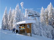 Die Verhältnisse wären perfekt, doch wegen eines Motorenschadens steht der Skilift Tanzboden in Ebnat-Kappel still. (Bild: PD)