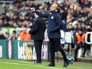 Alle Anweisungen von Pep Guardiola (Trainer Manchester City) halfen nichts - Liverpool kann Manchester City am Mittwoch wieder auf 7 Punkte davonziehen (Bild: KEYSTONE/AP PA/RICHARD SELLERS)