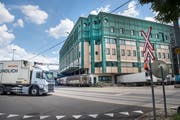 Die Betriebszentrale der Migros Ostschweiz in Gossau. (Bild: Ralph Ribi (17. Juli 2018))