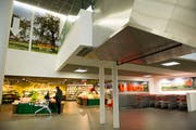 Die insgesamt 109 Supermärkte der Migros in der Region haben ihren Umsatz gesteigert. (Bild: Urs Bucher)
