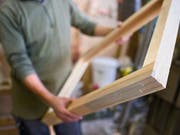 Eingetrübte Aussichten: Die Schweizer KMU erwarten in den nächsten Monaten einen etwas schwächeren Geschäftsgang als noch im März 2018. (Bild: KEYSTONE/MARTIN RUETSCHI)