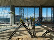 Die Schweizer Wirtschaft dürfte laut den Konjunkturforschern der ETH Zürich (KOF) an Schwung verlieren. Ein Bremsklotz ist die Lage auf dem Bau. (Bild: KEYSTONE/GEORGIOS KEFALAS)