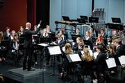 Die Kadettenmusik der Stadt Zug zeigt im Theater Casino ihr Können. (Bild: Stefan Kaiser (Zug, 29. Januar 2019))