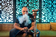 Der 24-jährige Armin Adrovic hat vor eineinhalb Jahren die Shisha-Bar Dreams eröffnet. (Bild: Hanspeter Schiess)