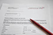 Seit 2018 werden in Ausserrhoden die Prämien für Kinder und junge Erwachsene nur noch um das Minimum von 50 Prozent verbilligt. (Bild: PAG)
