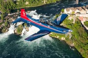 Das Trainingsflugzeug PC-7 MkII der indischen Luftwaffe bei Neuhausen am Rheinfall im Kanton Schaffhausen. (Bild: PD/Pilatus Flugzeugwerke AG)