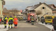 Feuerwehr, Polizei und Sanität sind ausgerückt. (Bild: BRK News GmbH)