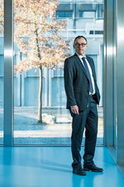 Marc Cadisch leitet das Labor Spiez seit 2003. (Bild: Dominik Wunderli, Spiez, 22. Januar 2019)