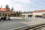 Täglich rollen bis zu 12500 Fahrzeuge über die Frauenfelderstrasse, an der bisher erst Coop einen Laden betreibt. (Bild: Donato Caspari)