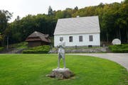 Früher Geburtshaus, heute Museum: In Gospić wurde der berühmte Wissenschaftler Nikola Tesla geboren.